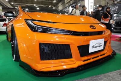 トヨタ プリウス:フロントスポイラーのリップ部やリアディフューザーについてはGRスープラのデザインを60プリウスに合わせて違和感の出ないように作り込んでいたのもマニアックな演出といえる