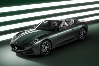 マセラティ グランカブリオ:ボディカラーはヴェルデ ジャーダ