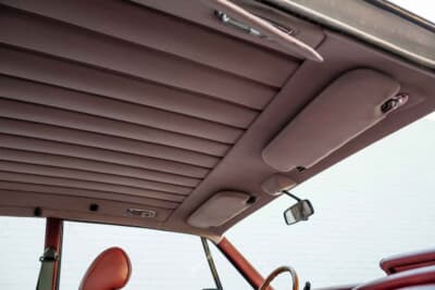 4万1440ドル（邦貨換算約620万円）で落札されたロールス・ロイス「カマルグ」（C）Bonhams