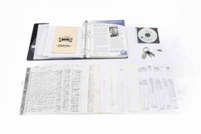 15万6000ドル（邦貨換算約2430万円）で落札されたメルセデス・ベンツ「190SL ロードスター」（C）Bonhams