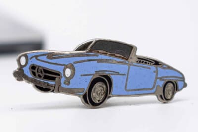 15万6000ドル（邦貨換算約2430万円）で落札されたメルセデス・ベンツ「190SL ロードスター」（C）Bonhams