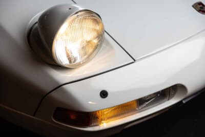 14万3750ユーロ(邦貨換算約2300万円)で落札されたポルシェ「928 S4 クラブスポーツ プロトタイプ」(C)Courtesy of RM Sotheby's