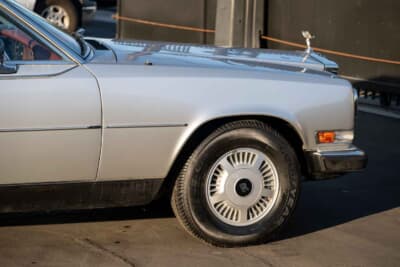 4万1440ドル（邦貨換算約620万円）で落札されたロールス・ロイス「カマルグ」（C）Bonhams