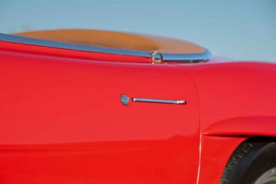 132万5000ドル（邦貨換算約2億670万円）で落札されたメルセデス・ベンツ「300SL ロードスター」（C）Courtesy of RM Sotheby's