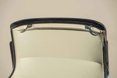 132万5000ドル（邦貨換算約2億670万円）で落札されたメルセデス・ベンツ「300SL ロードスター」（C）Courtesy of RM Sotheby's