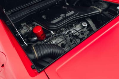 5万6350ユーロ（邦貨換算約900万円で落札されたフェラーリ「ディノ308GT4」（C）Bonhams