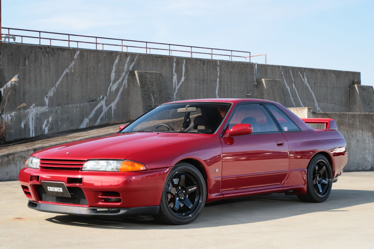 泉さんのR32GT-Rは希少なレッドパールメタリック