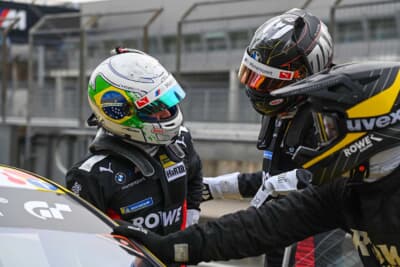 BMW M4 GT3を駆り参戦するのは、スーパーGTで活躍したアウグスト・ファルフス選手（左）