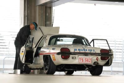 マツダ コスモスポーツ：1968年にニュルブルクリンクで開催されたマラソン・デ・ラ・ルート84時間耐久レース仕様を再現