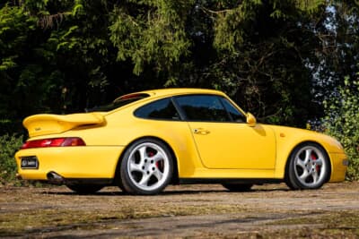 21万8500ユーロ（邦貨換算約3500万円）で落札されたポルシェ「911ターボ クーペ」（C）Courtesy of RM Sotheby's
