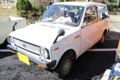 三菱 ミニカ55バン:全体の印象が先代にあたるミニカ5バンと似ているミニカ55バンは1977年に登場