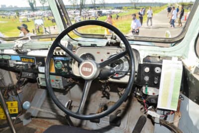 いすゞ BDX30：最後期のボンネットバスのムードをよく残している1台