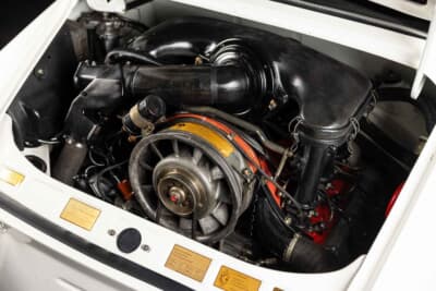 71万3750ユーロ（邦貨換算約1億1430万円）で落札されたポルシェ「911カレラRS 2.7」（C）Courtesy of RM Sotheby's