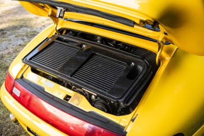 21万8500ユーロ（邦貨換算約3500万円）で落札されたポルシェ「911ターボ クーペ」（C）Courtesy of RM Sotheby's