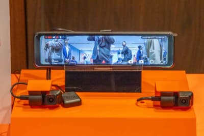 MiVue ER50は前後カメラが別体式のミラー型ドライブレコーダー