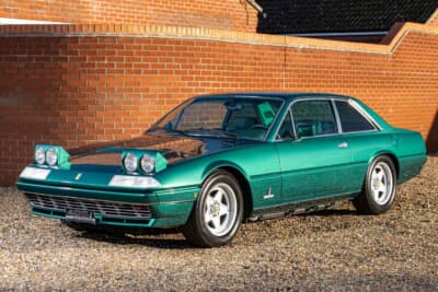 9万2000ユーロ（邦貨換算約1470万円）で落札されたフェラーリ「400i オートマチック」（C）Bonhams