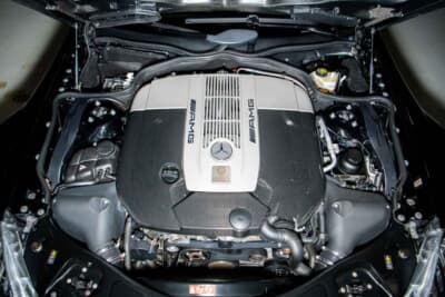 25万ドル〜35万ドル（邦貨換算約3730万円〜5220万円）で現在も販売中のメルセデス・ベンツ「SL65 AMG ブラックシリーズ」（C）Courtesy of RM Sotheby's