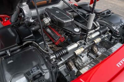 550万ドル～650万ドル（邦貨換算約8億2500万円〜9億7500万円）で現在も販売中のフェラーリ「エンツォ フェラーリ」（C）Courtesy of RM Sotheby's