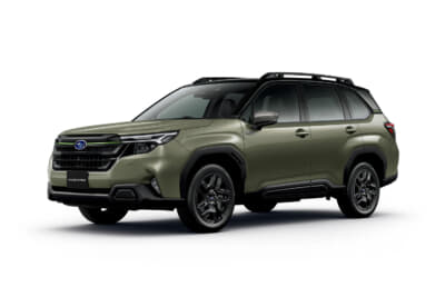 スバル フォレスター:フロントグリルからヘッドランプまで造形を連続させることで、ワイド感を強調するとともに、上下分割タイプのフロントバンパーを採用