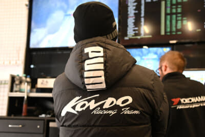 KONDO Racingのロゴを見るだけで気持ちが高まります