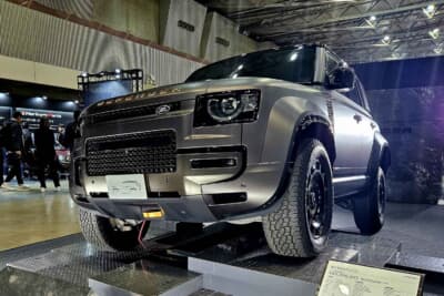 ランドローバー ディフェンダー 110 オクタ