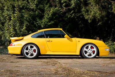 21万8500ユーロ（邦貨換算約3500万円）で落札されたポルシェ「911ターボ クーペ」（C）Courtesy of RM Sotheby's