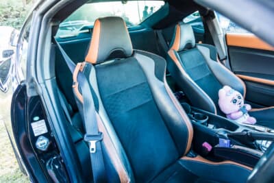 トヨタ86：メーカーオプションでありながら、ドレスアップ効果が高いタン内装