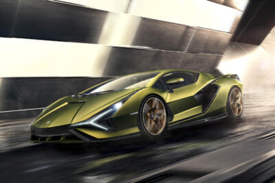 コラボ第1弾は、シアンFKP37とにインスピレーションを得た