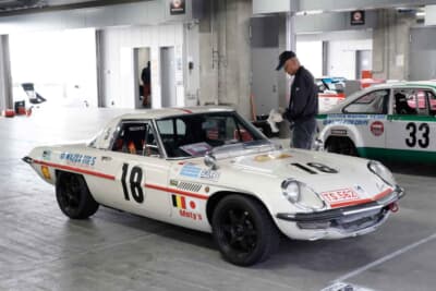 マツダ コスモスポーツ：84時間耐久レースで、82時間まで上位を走っていたカーナンバー18を忠実に再現している