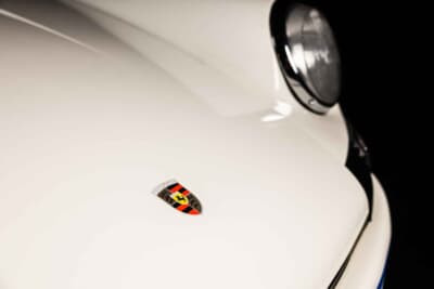 71万3750ユーロ（邦貨換算約1億1430万円）で落札されたポルシェ「911カレラRS 2.7」（C）Courtesy of RM Sotheby's