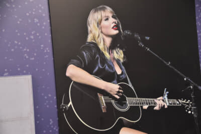 カントリー出身、テイラー・スウィフトの特別展が開かれていた