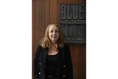 ツアーガイドのジャニーンさん