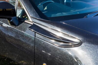 TOYOTA 86：TRDのフェンダーフィンを装着。サイドフォルムをシャープに演出する