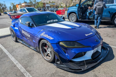 休憩に立ち寄ったショッピングセンターで見かけたトヨタ スープラ