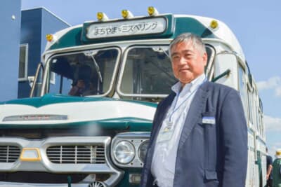 日本バス文化保存振興委員会の理事長にして交通ジャーナリストとしても活躍されている鈴木文彦氏