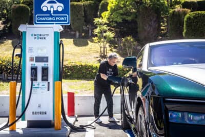 ロールス・ロイス スペクター：一充電航続距離は530km（WLTPモード）