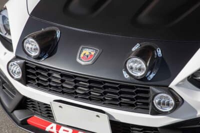 アバルト 124スパイダー：畑野自動車謹製Rally kit for ABARTH 124を装着