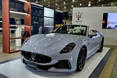 マセラティ グランカブリオ トロフェオ:オープントップだが、最高速度は316km/hをマークする