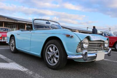 トライアンフ TR4A IRS：相川さんにとってクルマとは「趣味、相棒、人との出会いのきっかけ」とのこと