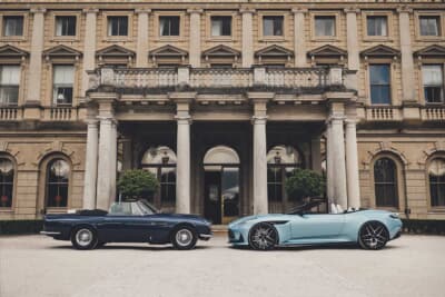 アストンマーティン DB5(左)とアストンマーティン DB12 ヴォランテ