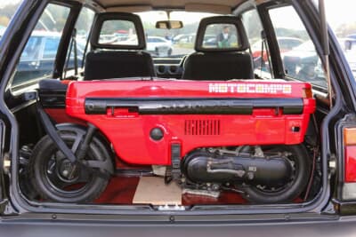 ホンダ シティターボ：まず19歳のときにホンダ モトコンポを購入し、その後運搬するためのシティ ターボを購入したという
