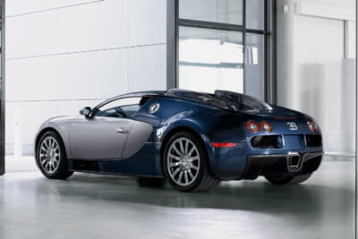 フェルディナント・カール・ピエヒ博士はブガッティを自動車工学の最前線に復帰させ、再びパフォーマンスとラグジュアリーの頂点という歴史的な役割に引き上げた