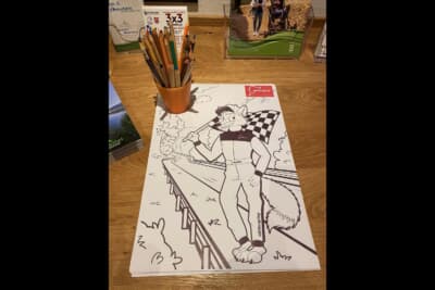 宿泊していたホテルの近くのホテル兼レストラン。ニュルブルクリンクのキャラクターの塗り絵がお子様用にありました