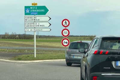 ドイツから一旦一般道を通り、フランスの高速道路にのってストラスブール方面へ