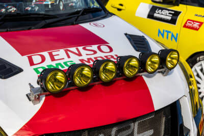 スズキ スイフトスポーツ：WRCイメージを強くしているライトポットも自作。もちろん点灯可能だ