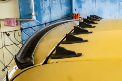 ダイハツ エッセ：ルーフにはボルテックスジェネレーターとフラップが。意外なほどの効果があったようだ