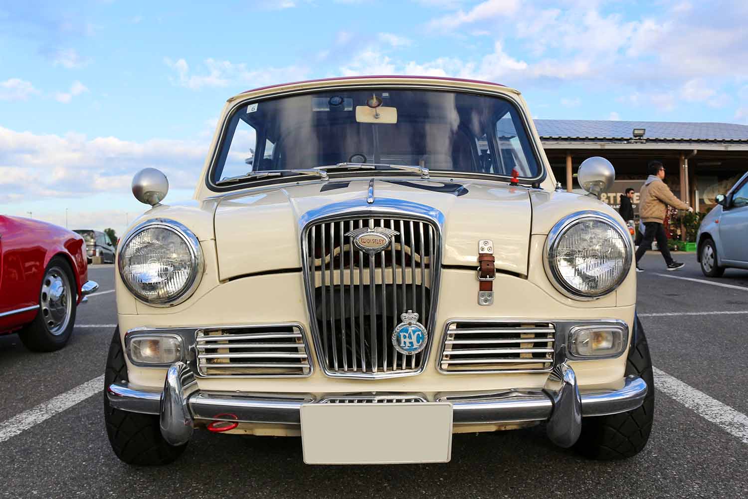 仕上げたら満足して売却…こうしてポルシェ「911SCタルガ」にミニやMG