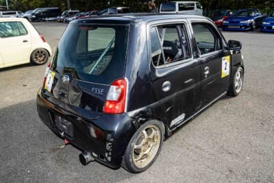 ダイハツ エッセ：カラーリングもないシンプルな姿だが、大激戦区でチャンピオンを獲得した実力は本物だ