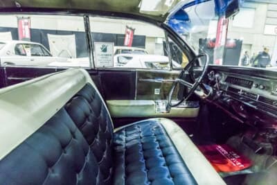 キャデラック フリートウッド 60スペシャル:インテリアの状態も良好