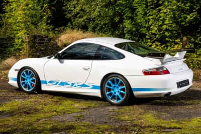 16万1000ユーロ（邦貨換算約2580万円）で落札されたポルシェ「911GT3 RS」（C）Courtesy of RM Sotheby's
